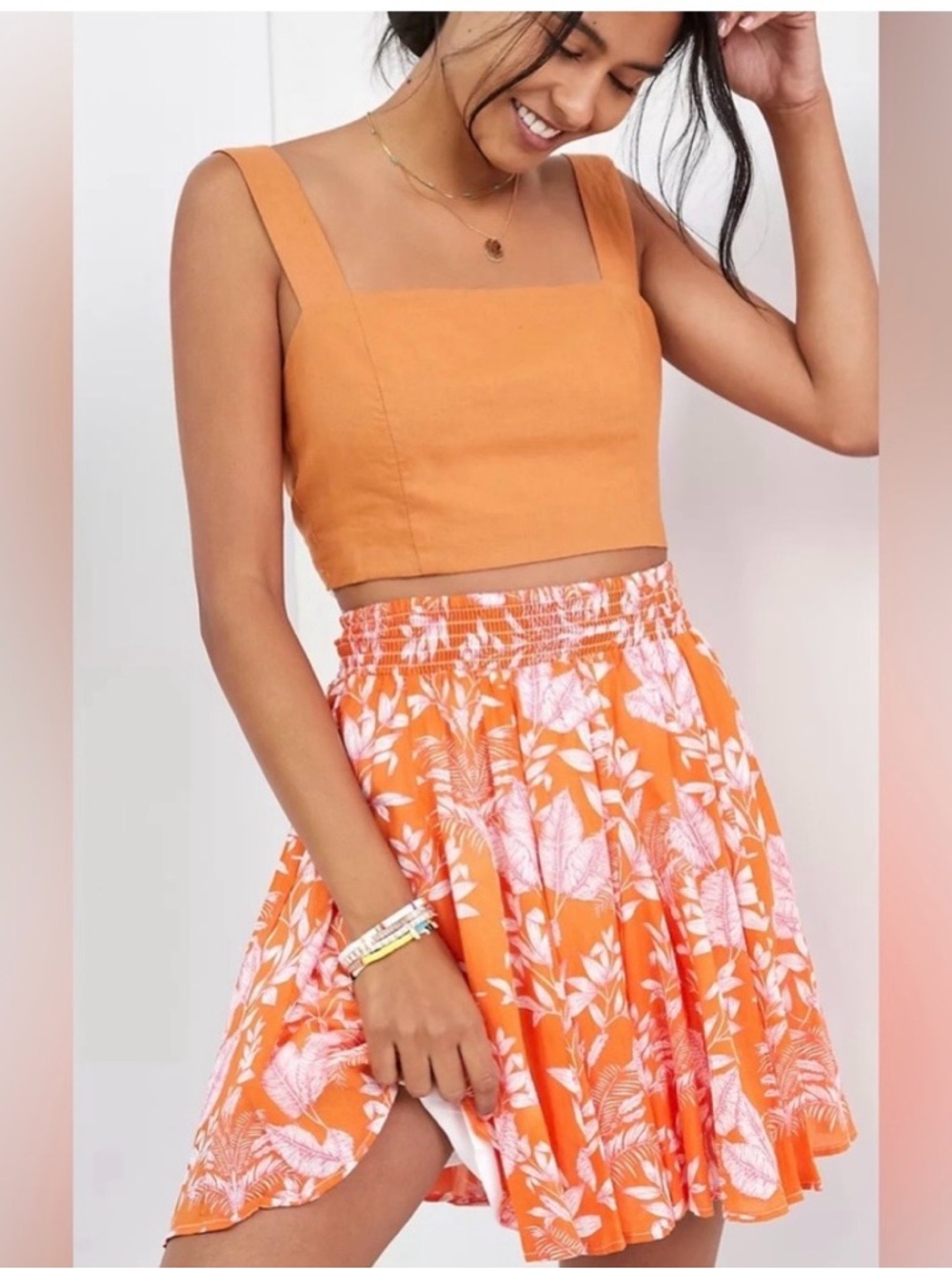 Maeve Ruffled A-Line Mini Skirt 
Floral Hawaiian Vibes medium